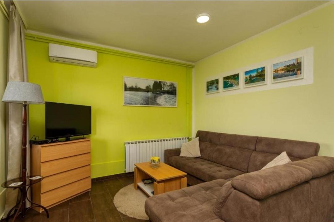 Apartment Karlovac Exteriér fotografie