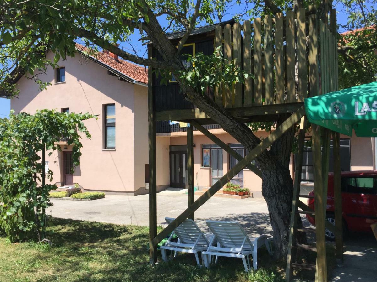 Apartment Karlovac Exteriér fotografie